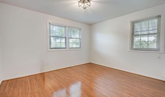 5924 CAUBA Ct, Alexandria, VA 22310