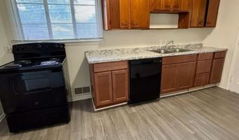 1424 Wembley Dr, Charlotte, NC 28205