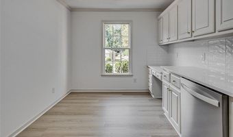 386 Sherwood Oaks Dr, Asheboro, NC 27205