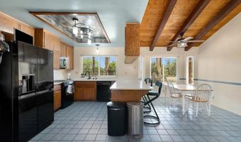 25980 Forest Dr, Escondido, CA 92026