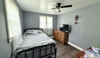 613 Hall Ave, Ava, MO 65608