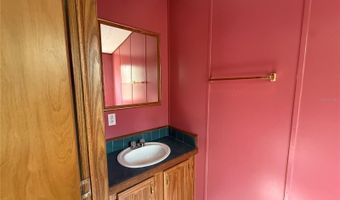 5613 NW 202ND Pl, Alachua, FL 32615