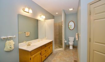 1689 Peppertree Dr, Alcoa, TN 37701