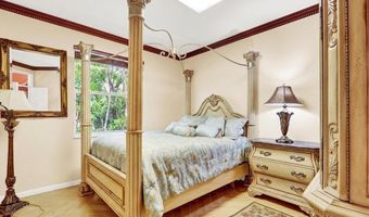 116 Palm Cir, Atlantis, FL 33462