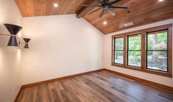 2044 Douglas Dr, Arnold, CA 95223