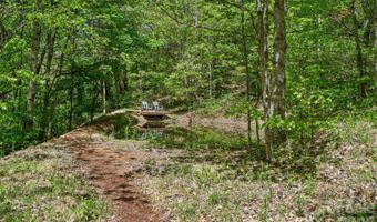 144 Pegg Rd, Barnardsville, NC 28709