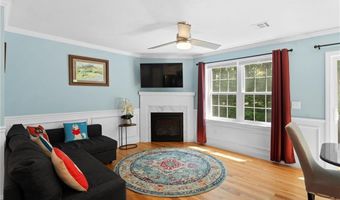 1196 Charles St 6, North Providence, RI 02904