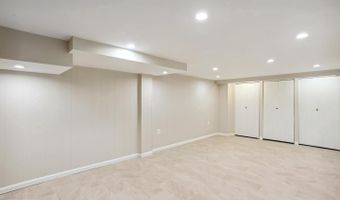 9303 FERNWOOD Rd, Bethesda, MD 20817