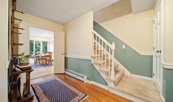 13 Holly Hill Dr, Amherst, NH 03031