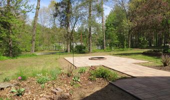 1812 Tomahawk Trl, Allegan, MI 49010