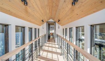 225 Alpen Strasse St, Bozeman, MT 59715