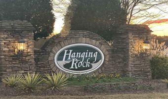 663 Flintrock Dr, Boiling Springs, SC 29316