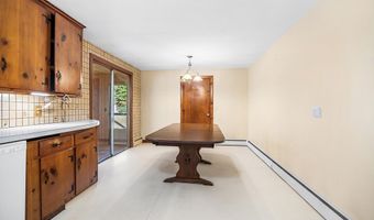 11 Lillian, Acton, MA 01720