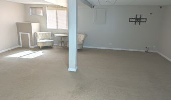 39811 N Long Dr 2, Antioch, IL 60002