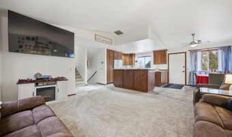 203 W Wagon Wheel Pr NW, Benton City, WA 99320