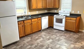 121 N Woodworth St, Algona, IA 50511