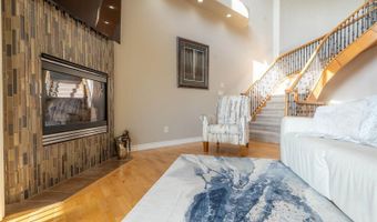 1408 Riverwood Dr, Bismarck, ND 58504