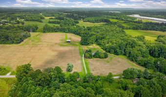1790 Coon Hunt Rd, Baxter, TN 38544