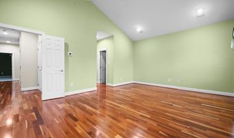 43032 LA RIVA Dr, Ashburn, VA 20148