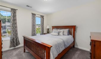 78 Ginger Trl, Coventry, RI 02816