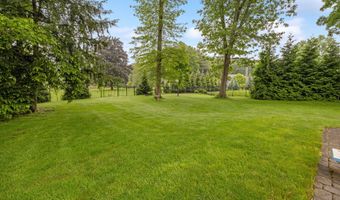 876 S Brooksvale Rd, Cheshire, CT 06410