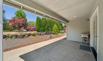 20707 YUKON St, Aurora, OR 97002