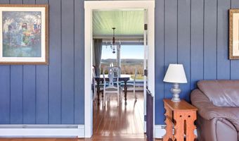 557 S Barnstead Rd, Barnstead, NH 03225
