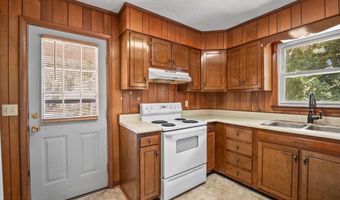 25 Miller Dr W, Beaufort, SC 29907