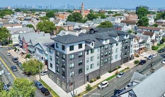 140 AVENUE B 204, Bayonne, NJ 07002