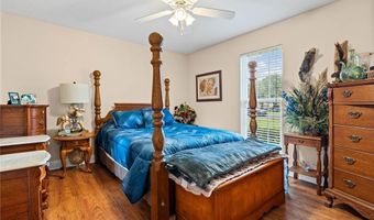 14230 S Wintzell Ave, Bayou La Batre, AL 36509