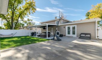 441 S Yale Ave, Addison, IL 60101