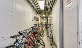 1010 25TH St NW #208, Washington, DC 20037