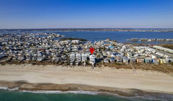 302 Glenn St, Atlantic Beach, NC 28512