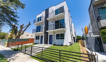 6700 Balboa, Los Angeles, CA 91406