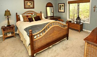 105 S Merrivale Ave, Beverly Shores, IN 46301
