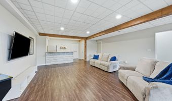 7833 Garman Rd, Auburn, IN 46706