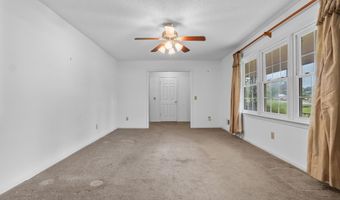 1101 Sunnyhill Rd, Camden, SC 29020