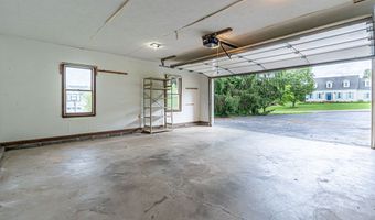 19464 Triple Crown Dr, Abingdon, VA 24211