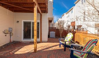 5016 GRIMM Dr, Alexandria, VA 22304