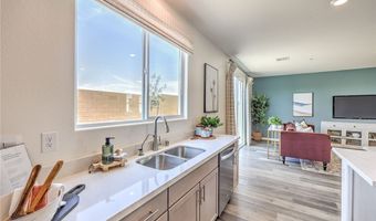 561 Mountain Robin Ave, Henderson, NV 89011