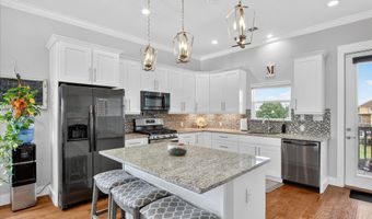 4032 Bank St, Bay St. Louis, MS 39520