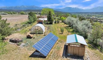 51 Atalaya Rd, Arroyo Hondo, NM 87513