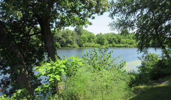 32 CRESCENT LAKE Lk, Alpha, IL 61413