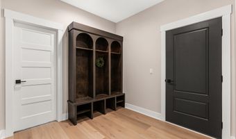 815 S Lakeview Way, Ashland, NE 68003