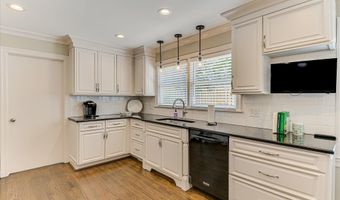 2226 Huntington Rd, Augusta, GA 30904