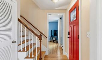 27 Christine Dr, Barrington, RI 02806