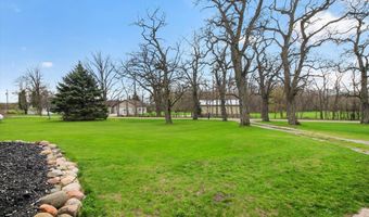 6410 W Madison Rd, Alma, MI 48801