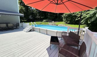 42 Taagan Point Rd, Danbury, CT 06811