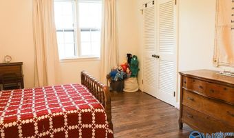 6 Penny Ln, Albertville, AL 35950