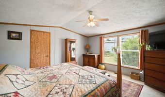 37 Circle Dr, Belmont, NH 03220